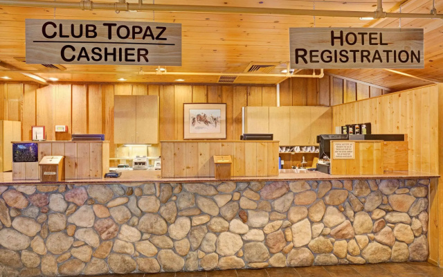 Topaz Lodge