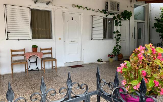 Alexandras Appartments