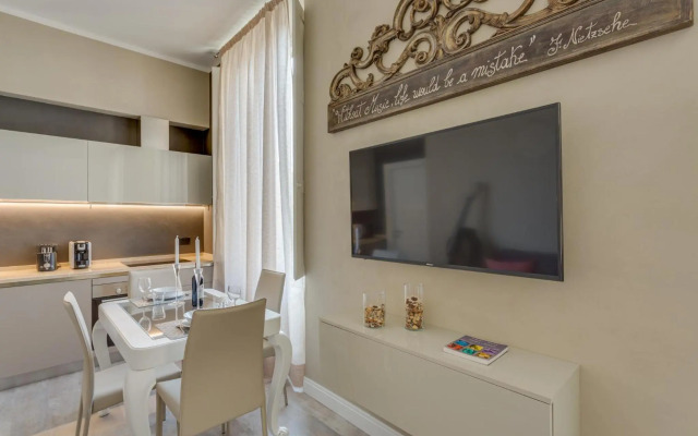 Cherubini Palace Thematic Apartment