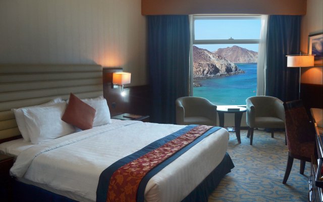 Oceanic Khorfakkan Resort And Spa