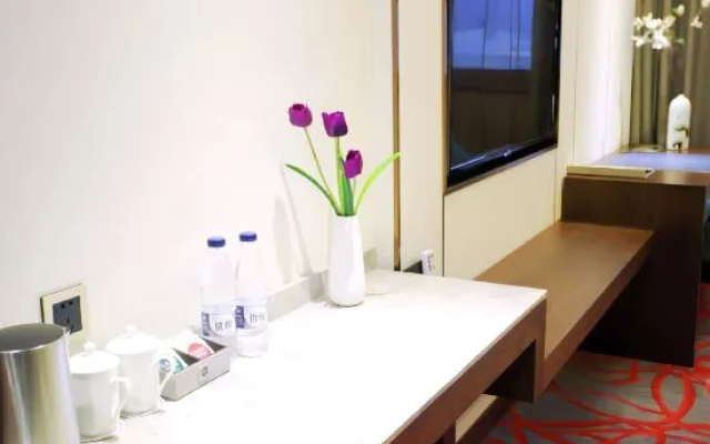 Hongda Hotel (Shengda Plaza Branch of Tianshui High speed Railway Station) – Guest Rooms – Tianshui