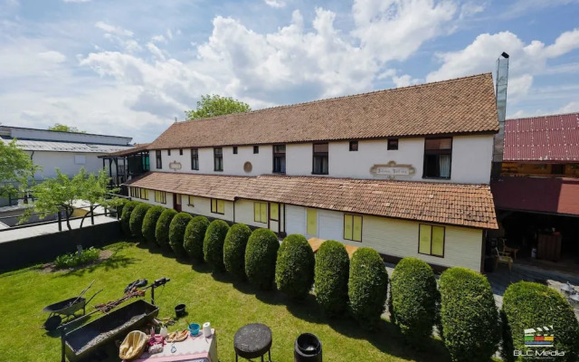 Cristian Inn