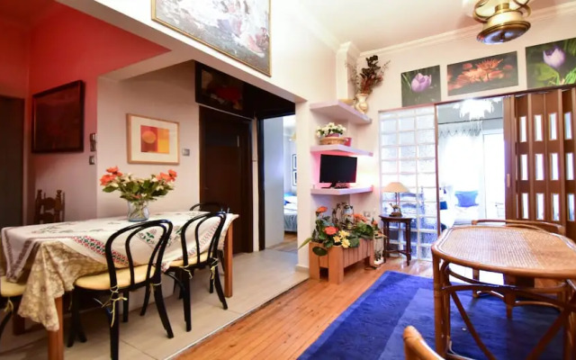 Beautiful and Cozy Apt in Thessaloniki