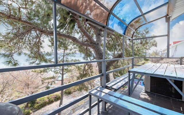 Namhae Baramundeok Pension