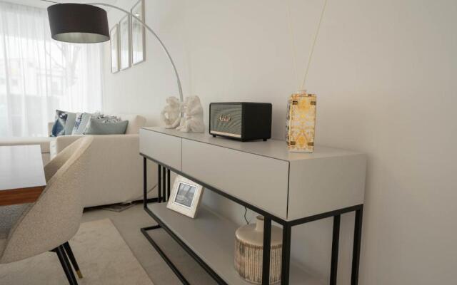 ONE SIX Villa in Vilamoura