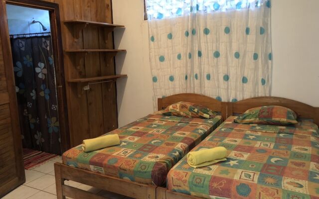 Hotel Casa Valeria Samara