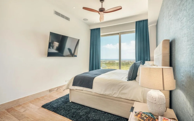 Amazing Penthouse in Exclusive Tower in Capcana