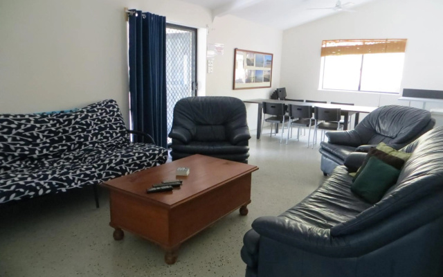 Fraser Forever Orchid Beach Fraser Island – Guest Rooms – Orchid Beach