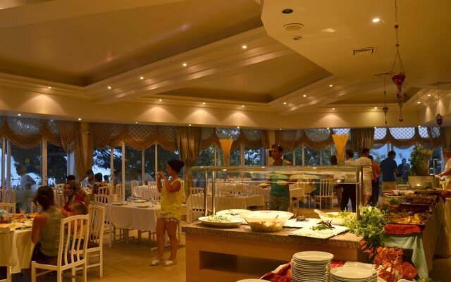 Kirtay Hotel