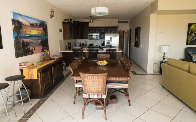 Las Olas A104 3 BR by Casago