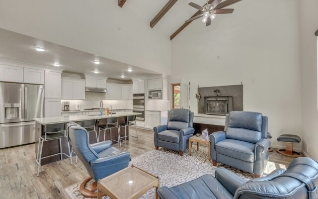 Modern Alpine Cabin 3 Miles to Ski Cloudcroft