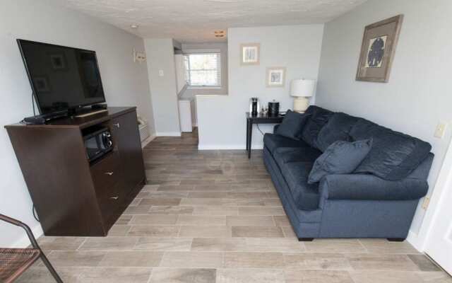 Seaglass Inn & Spa