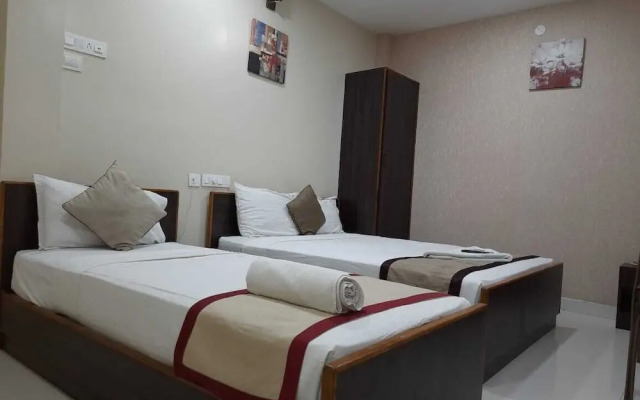 Hotel Sri Dhevi