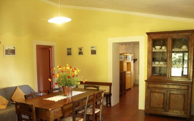 Splendid Villa With View in Castiglioncello sul Trinoro-vallocchie