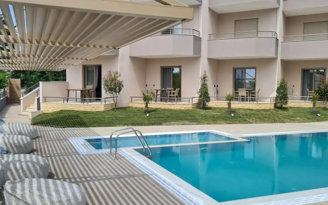 Aria Garden Suites