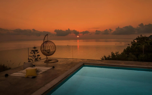 Sueño LUXURY VILLA 180 Iconic Sea View