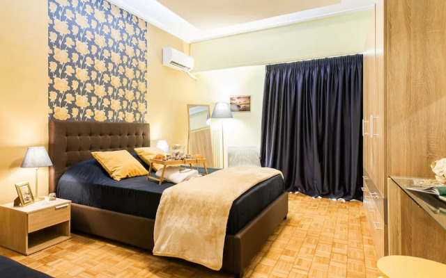 Big Central Metro Station Apartment 2