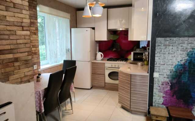 Apartamenty v tsentre Adlera