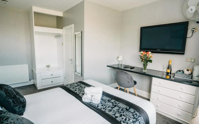 OYO Minerva Guesthouse