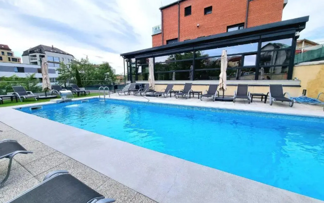 Panorama Deluxe Residence Aparthotel