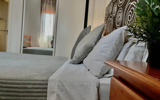 Deyanira Suite, Aeropuerto, IFEMA