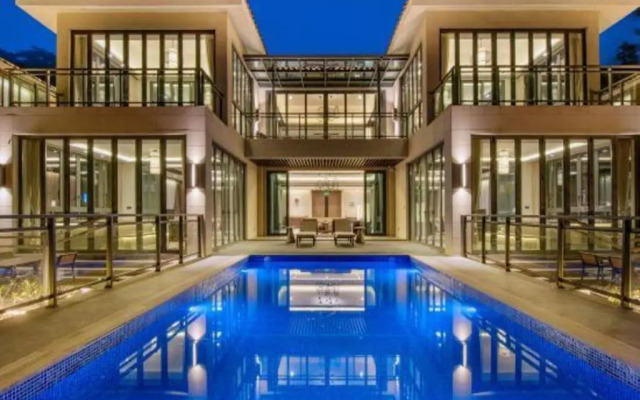 LN Dongfang Hot Spring Resort