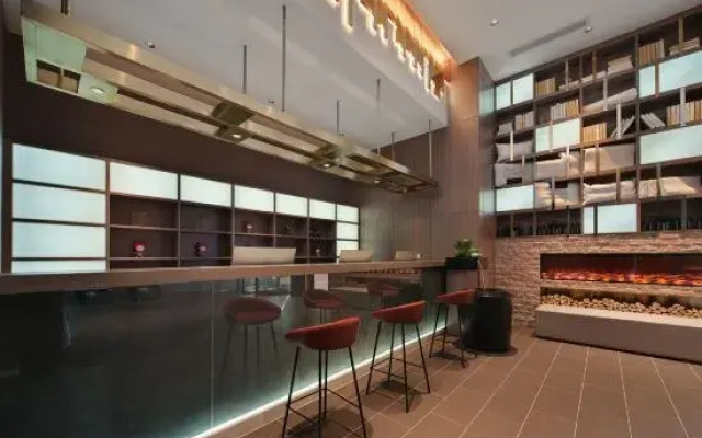 PALACE HOTELS (Chengdu Century City Exhibition Center Branch)