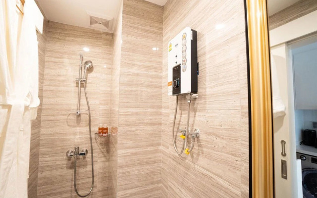 One Park Hotel & Residence