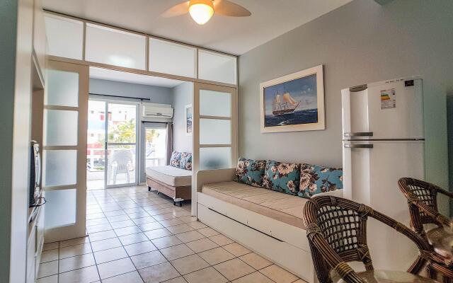 Apartamento para 6 pessoas frente piscina - HB37F