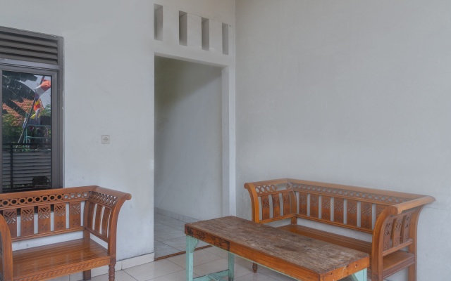 SPOT ON 3155 Penginapan Banyu Biru Syariah