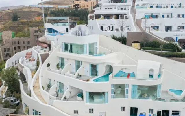 Dali Santorini Guyue Xareidu Sea View Resort Hotel