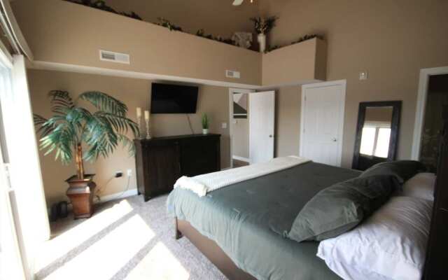 Parkview Bay 441 3 Bedroom Condo