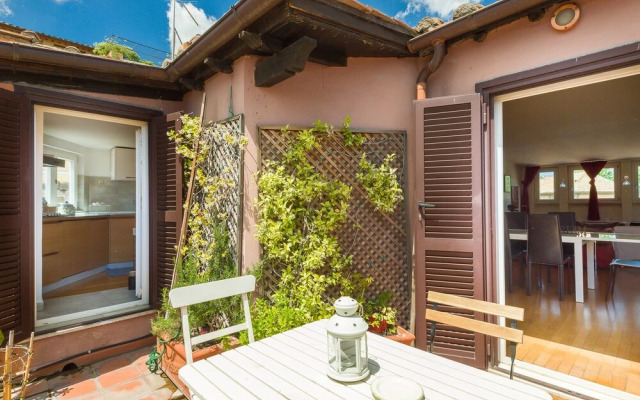 Rsh Coronari Terrace Apartment