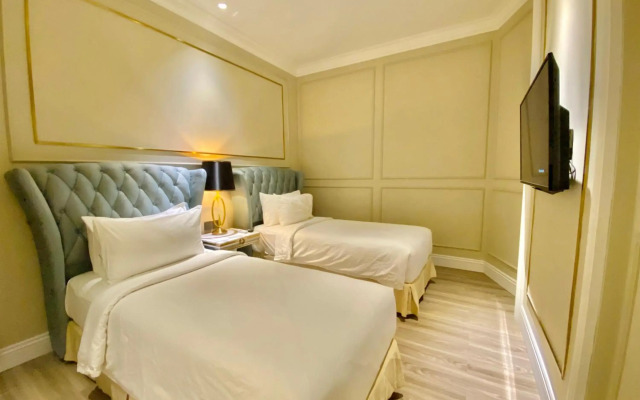 Grand Eska Hotel & Suite