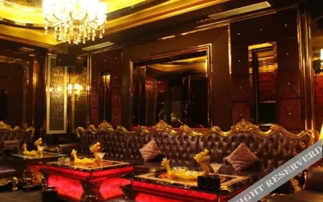 Zhongshan Haolong Business Hotel