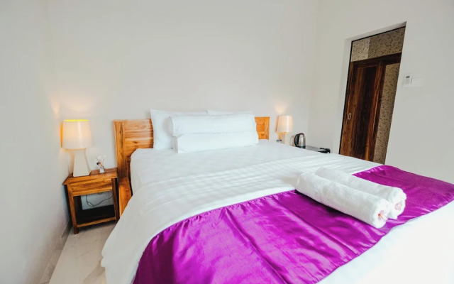 Turtle Shelter Guest House