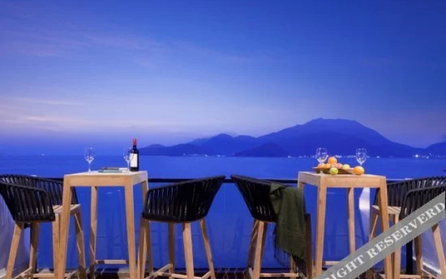 Shenzhen Jiaochangwei Yishe Boutique Hotel