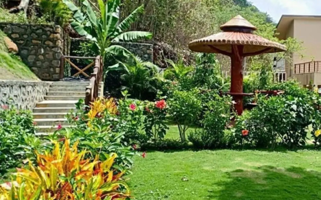 Soul Tree Deluxe Villa 106