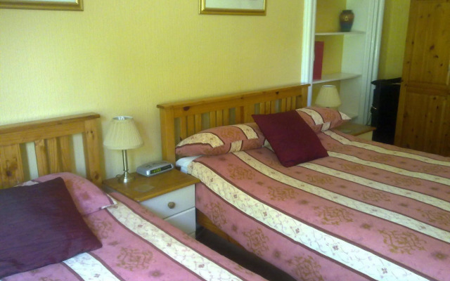 Mackenzie Guest House