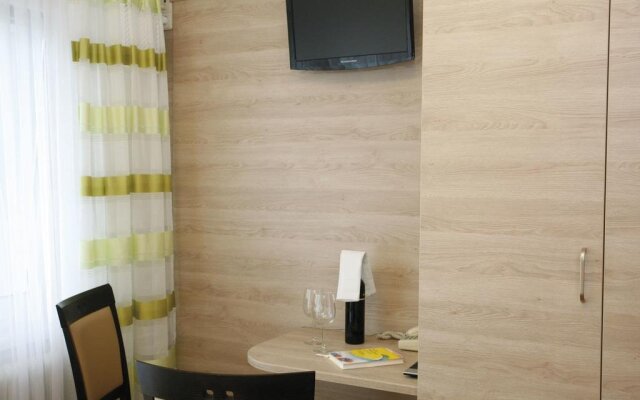 Hotel Jägerhof Wörthersee - Only Adults Official Partner Amoria Spa
