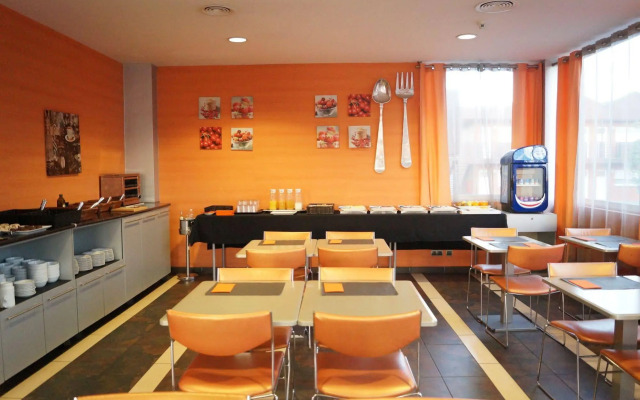 B&B Hotel Oviedo