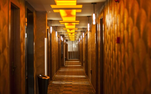 Fun-loving Theme Hotel of Tengchong