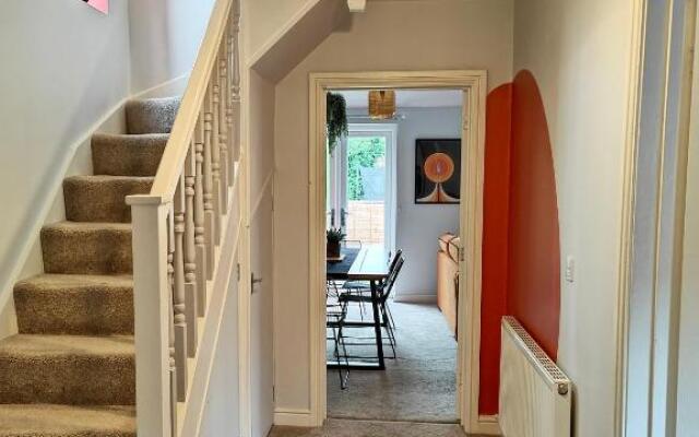 Carvetii - Phoenix House - Near Hospital, max 8 ppl