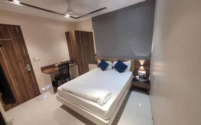 Hotel Heritage - Near Trade Center, Visa Consulate BKC