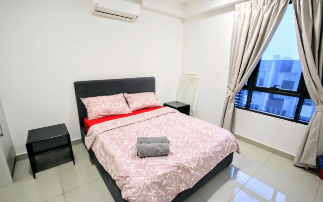 Afham Apartment @ Solstice
