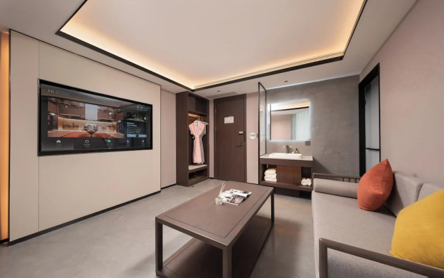 World Hotel Kaifeng Gulou Square Branch