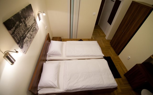 SasOne Rooms