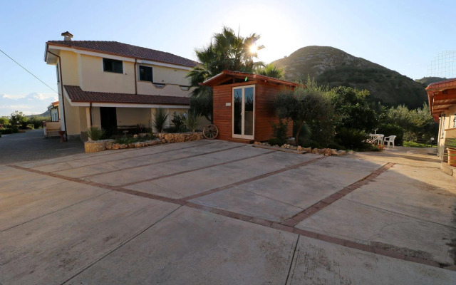 Villa Garden