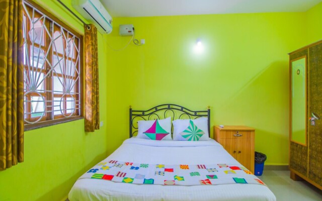 Oyo 14484 Home 2 Bhk Utorda Beach