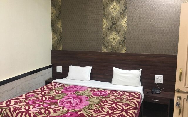 Om Guest House